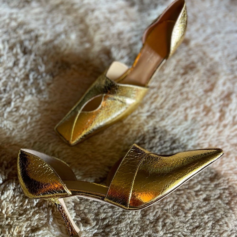 A.W.A.K.E MODE Metallic Gold Textured Cut Out Pumps - Size 39.5 - Made in Italy